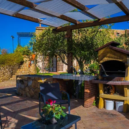 Poggio Pozzetti Farm stay Lascari