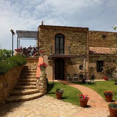 Poggio Pozzetti Farm stay Lascari